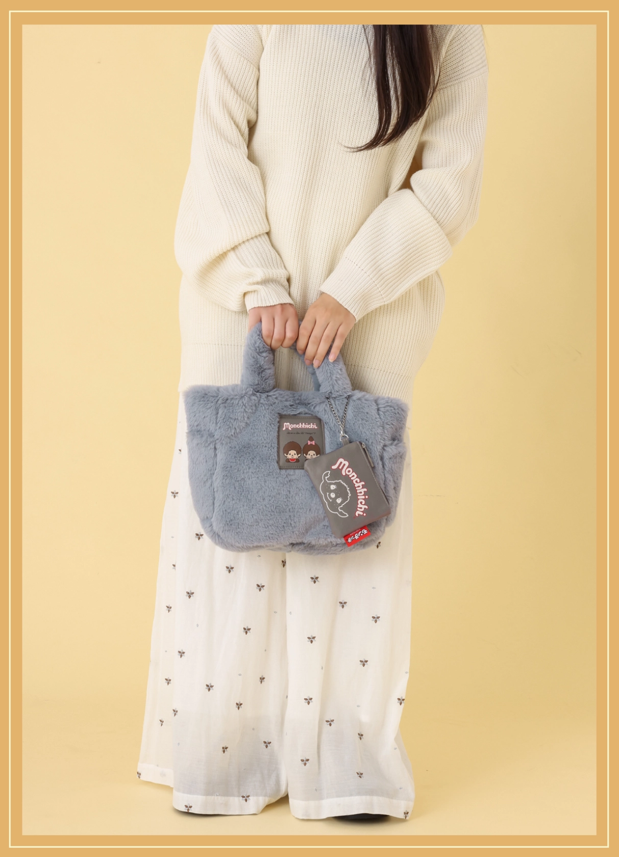トートを持ったモデルカット