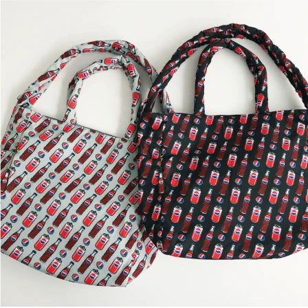 ショルダーバッグ