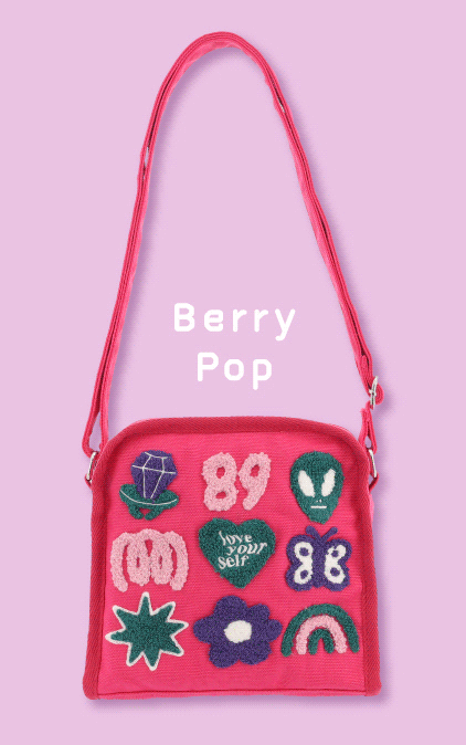 ぱくちーひとみコラボのミニショルダーバッグのベリーポップ