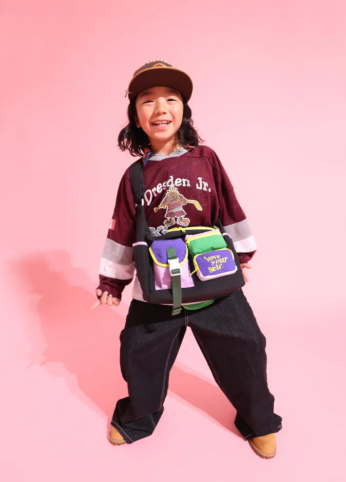 ぱくちーひとみコラボのショルダーバッグ