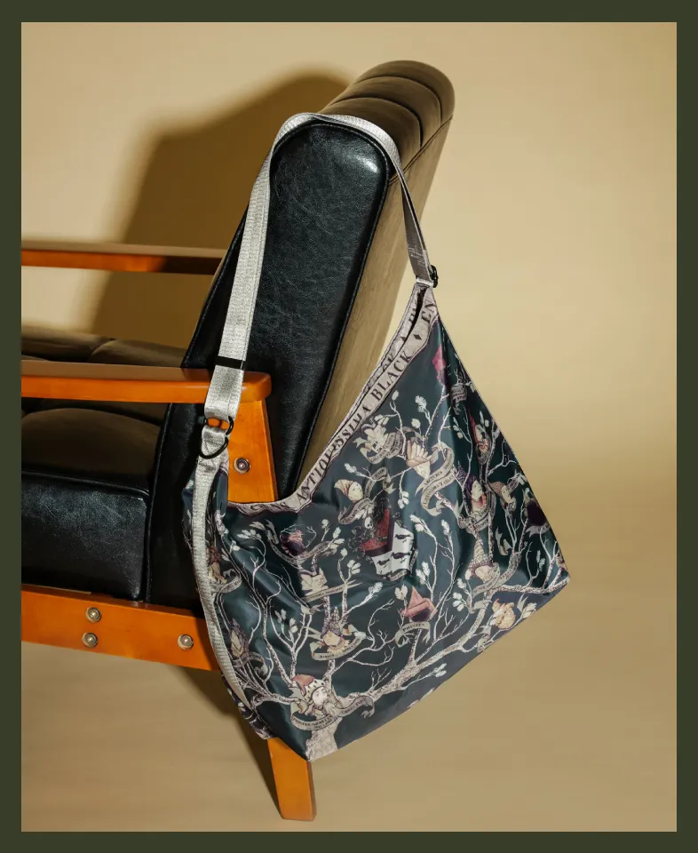 rbb-274ブラック家の家系図ショルダーバッグ