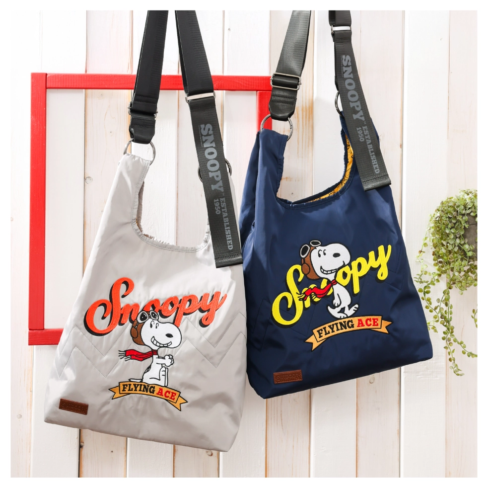 スヌーピーのフライングエースの2wayショルダーバッグ