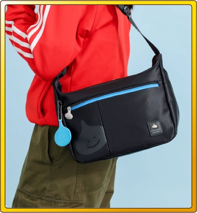 ショルダーバッグ モデルカット