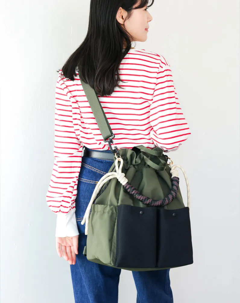 4wayバッグモデルカット